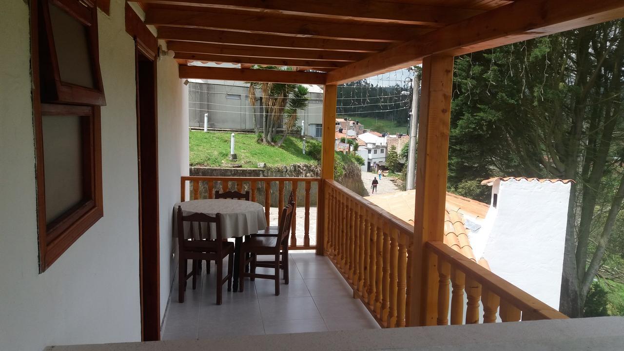 Hotel El Cangrejo Paipa Exterior photo